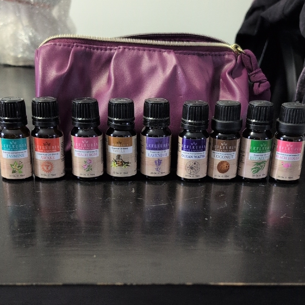 Lefleuria Essential Oil Set of 9 with Purple Pouch